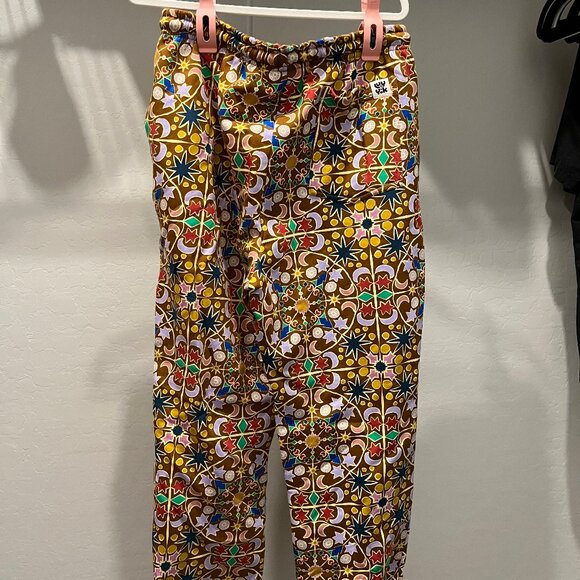 New!! Lucy & Yak Hooded Sweatshirt and Sweatpants NWT Large includes dust bag - Picture 4 of 7